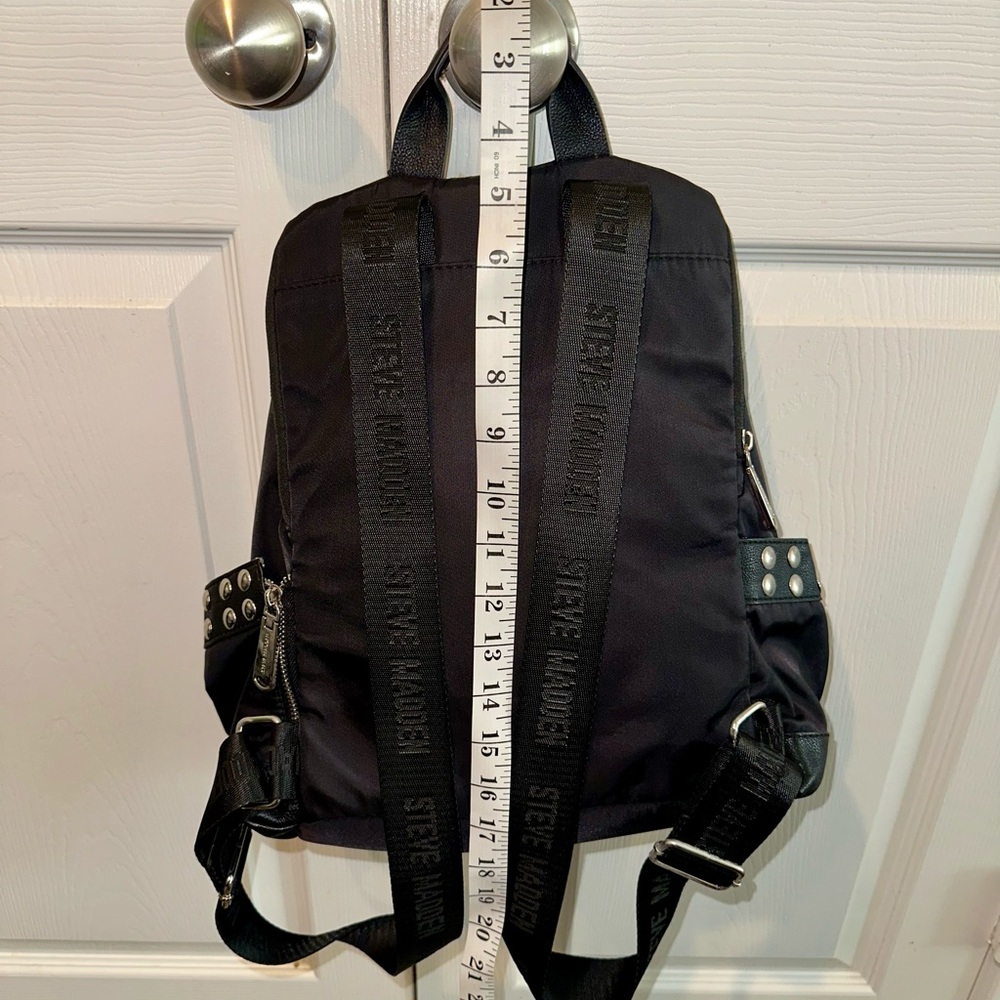 Beautiful Steve Madden Silver Studded Black Backpack - Picture 10 of 16